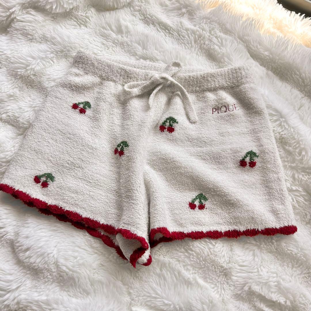 【完売品】ジェラートピケ ベビモコ チェリー ジャガード ショートパンツ 美品