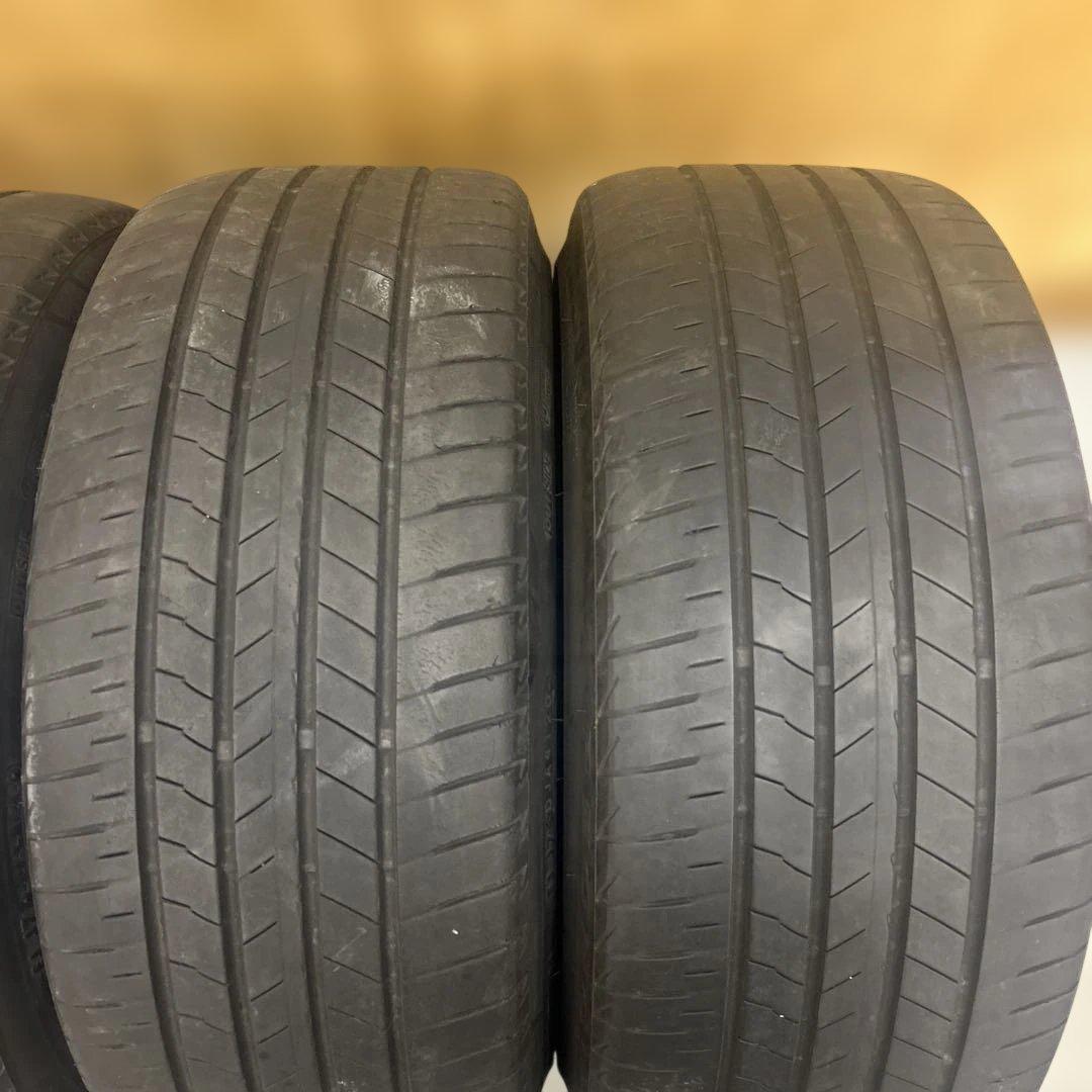 クラウン　レヴォーグ　レガシィなど　225/45R18 4本セット