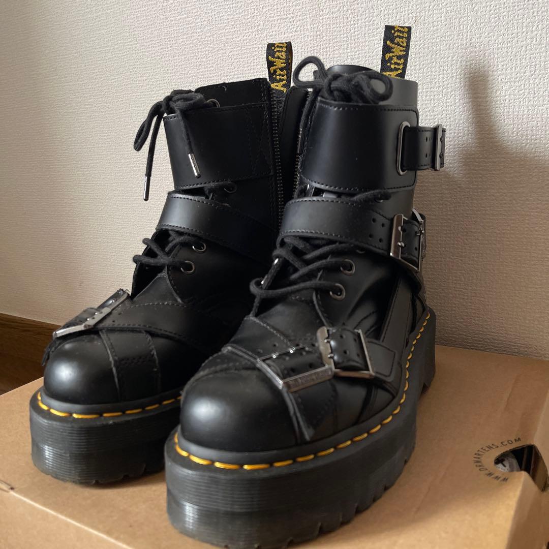 レア♡Dr. Martens ブラックブーツ 厚底　UK4