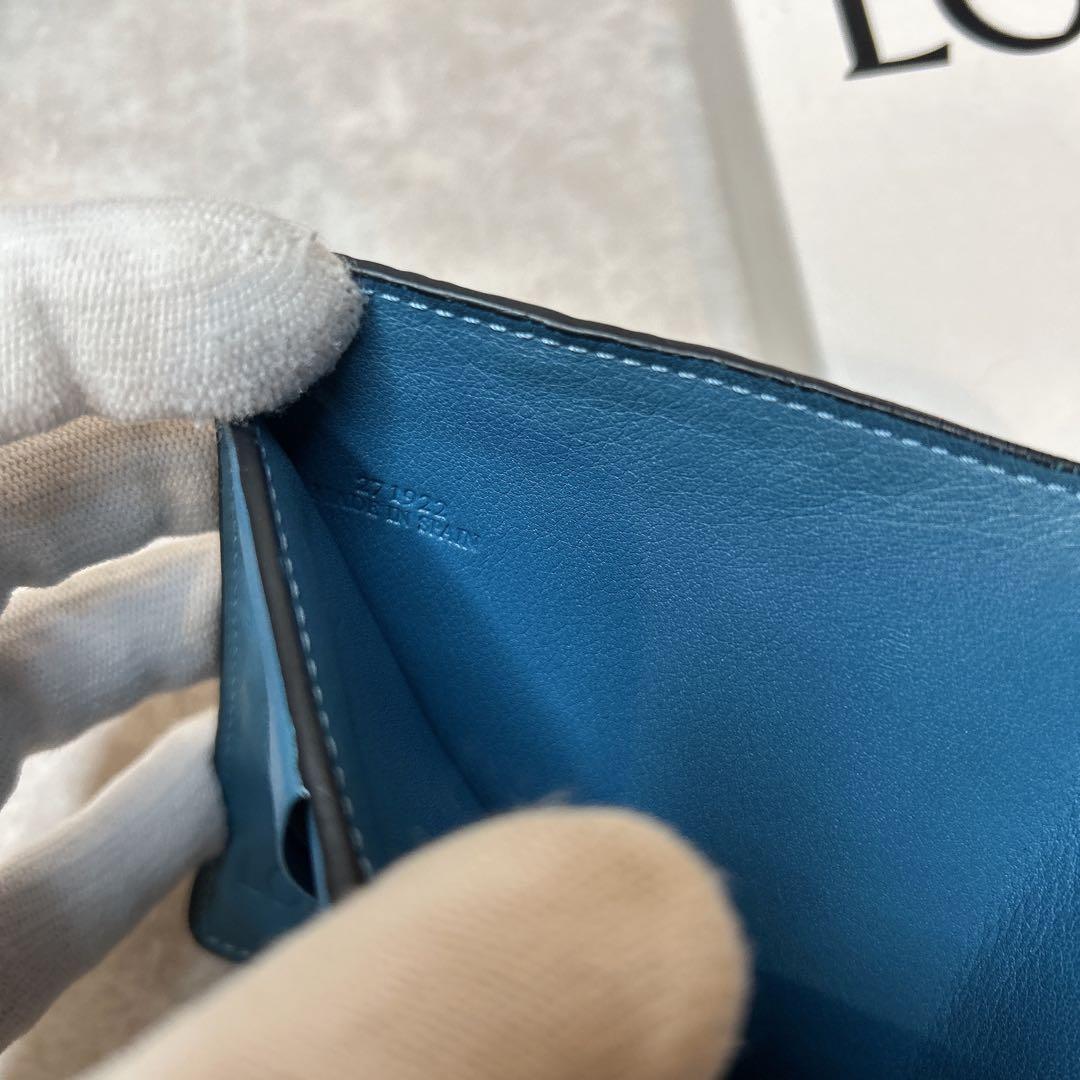 美品✨LOEWE ロエベ リピート アナグラム 二つ折り 折り財布