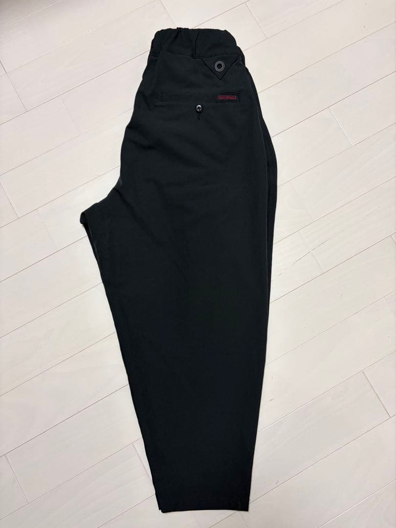 【美品】ホワイトマウンテニアリング ×グラミチ　サルエル（黒）