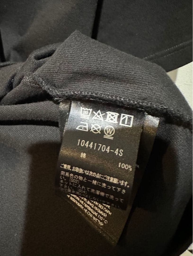 ク*ン様 MACKAGEマッカージュ　ブロックロゴTシャツ