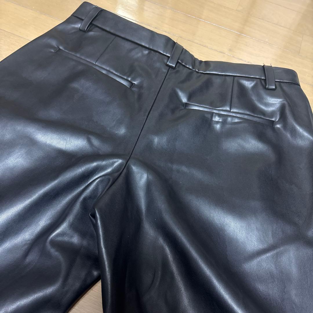 【極美品】ZARA レザーパンツ
