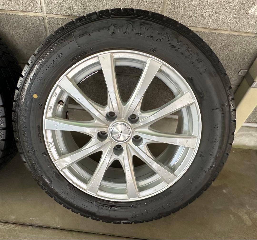 t*r様 ⭐️早い者勝ち⭐️215/60R17ホイール付き スタッドレスタイヤ