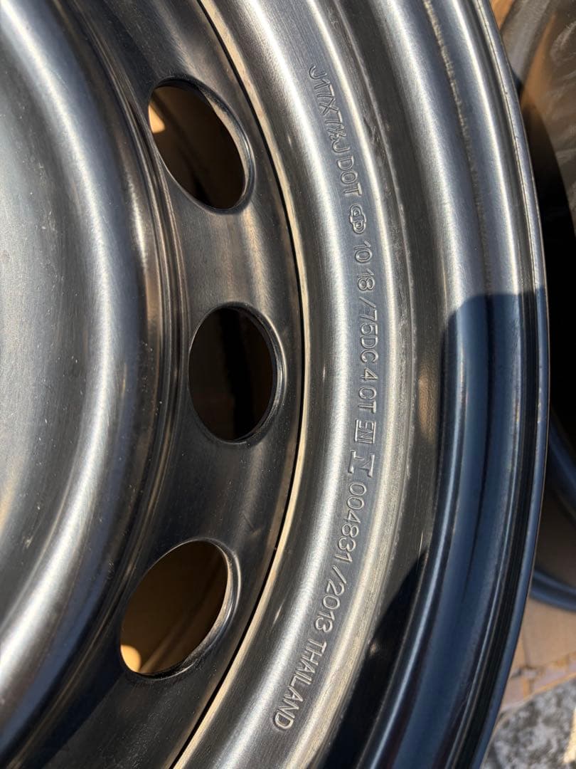 トヨタ純正 ハイラックス　鉄　ホイール　17インチ　17x7.5J