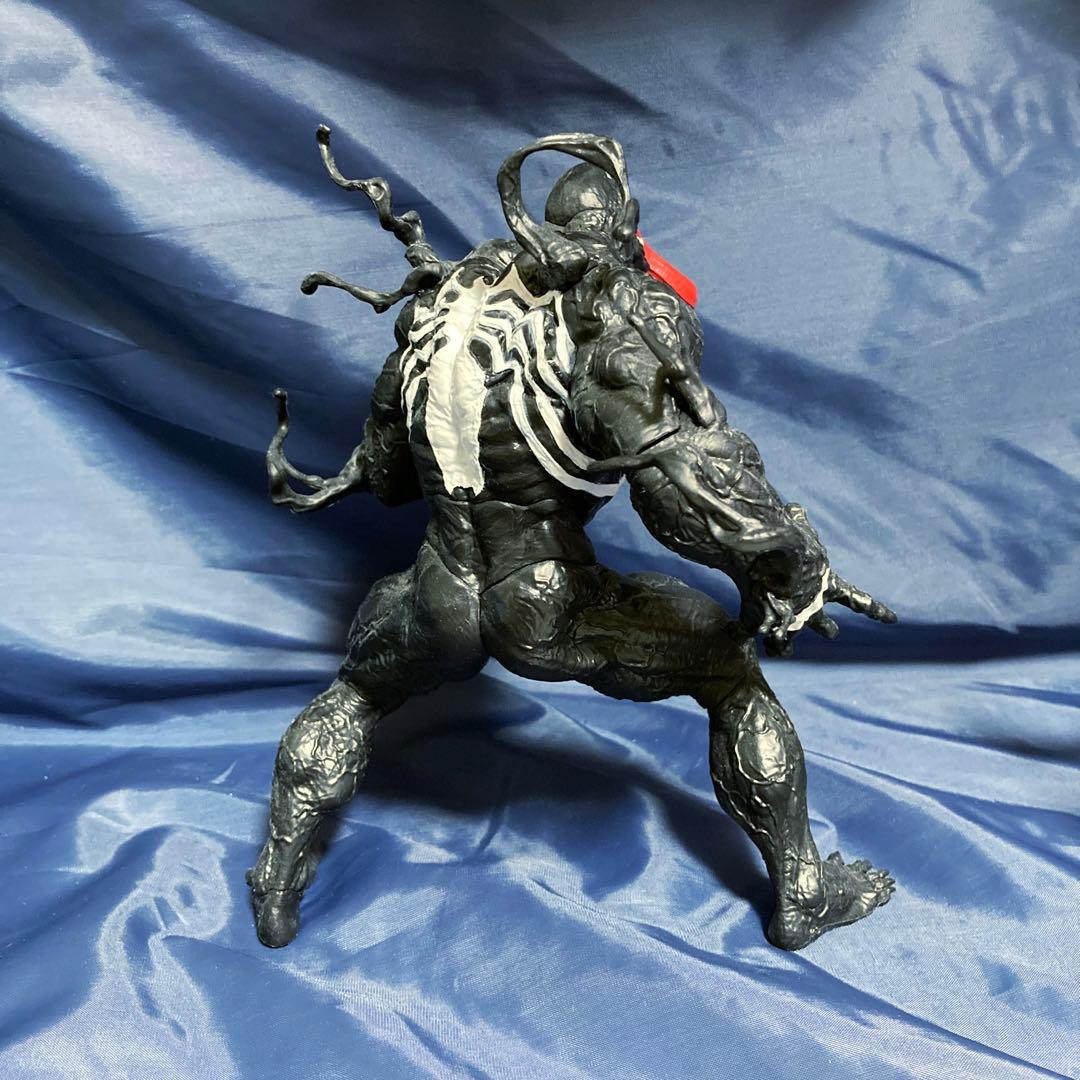 MARVEL マーベル　ヴェノム　フィギュア　2体セット
