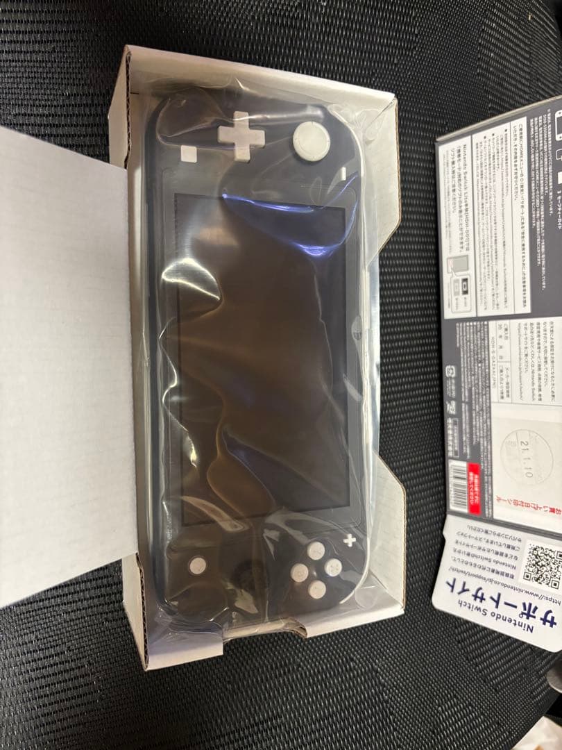 メ*ー様 Nintendo Switch Lite グレー 本体　ジャンク