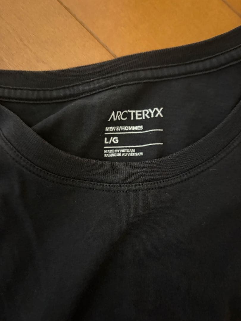 ARC'TERYX ブラック 半袖Tシャツ Lサイズ