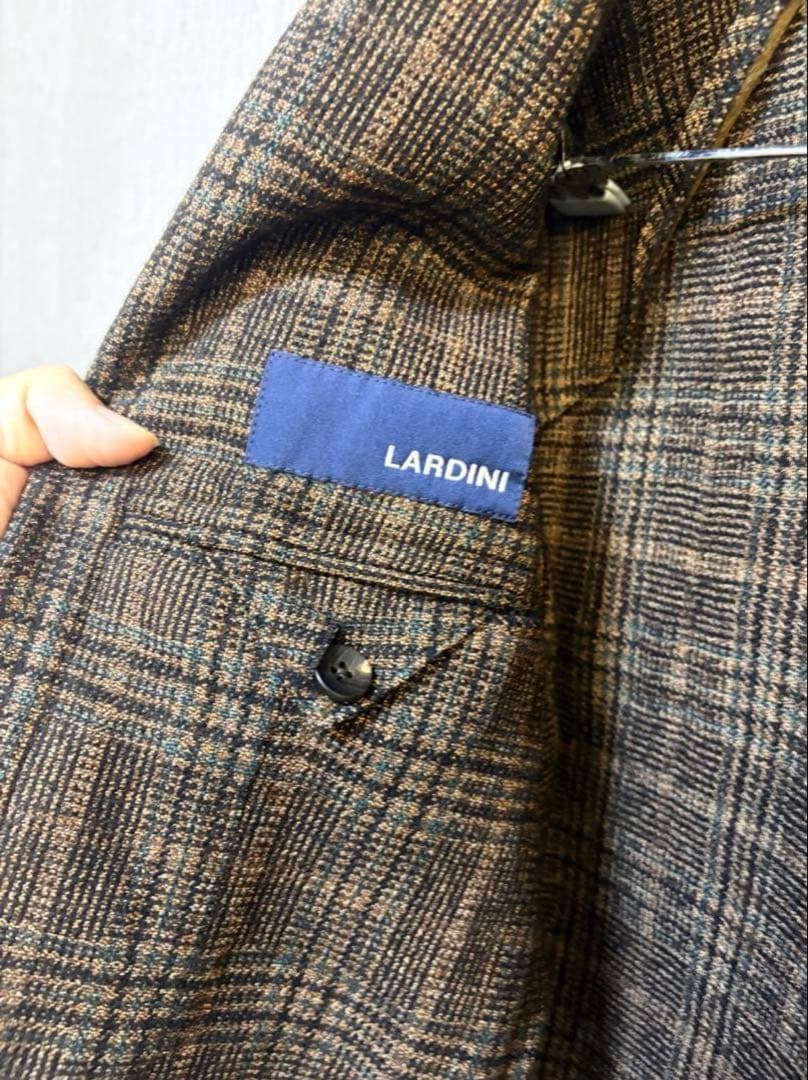 【LARDINI】新ロゴ・テーラードジャケット（サイズ48）