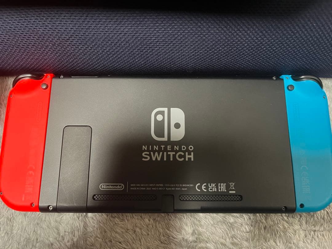 ニンテンドーSwitch 2025年式　hac-001