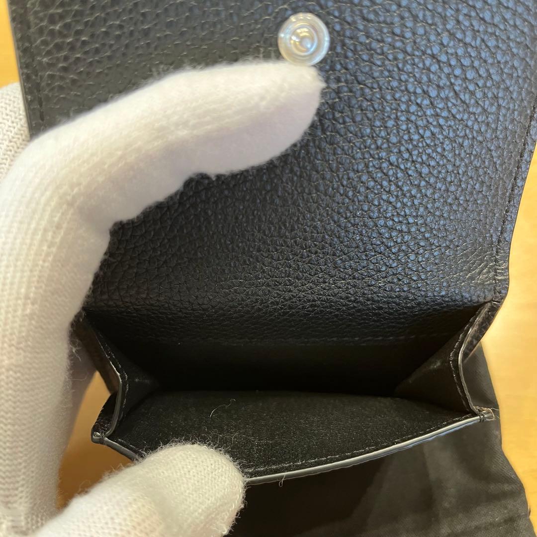 サンローラン YSL SAINT LAURENT ブラック三つ折り財布　正規品