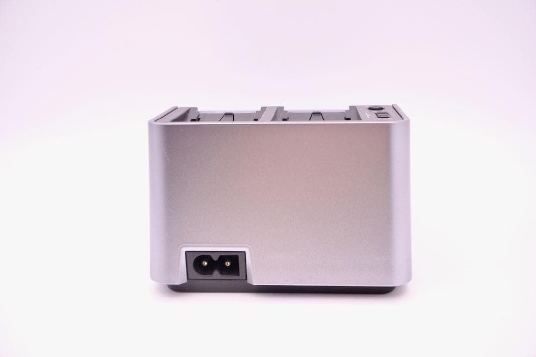 【美品】ソニー Sony AC-VQH10 + NP-FH70 2個