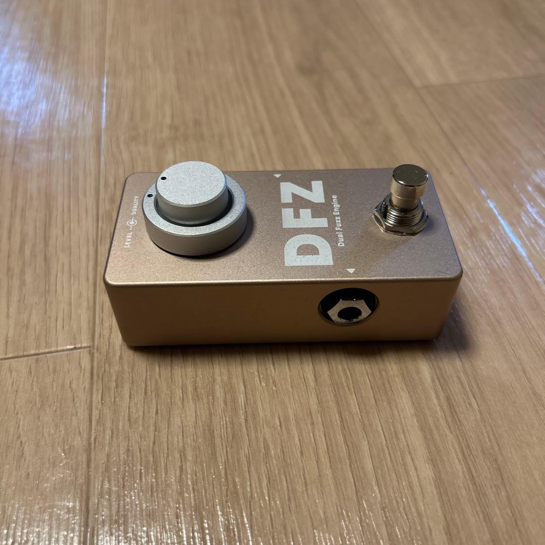 ベース Darkglass Electronics DFZ Duality Fuzz