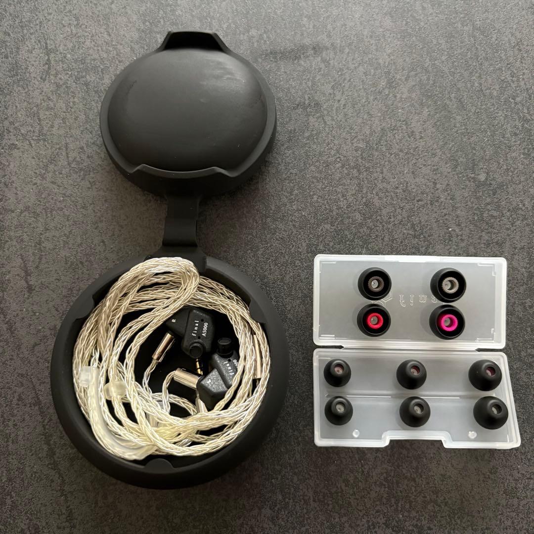 【美品】final A5000 ブラック Hi-Fi有線イヤホン リケーブル可