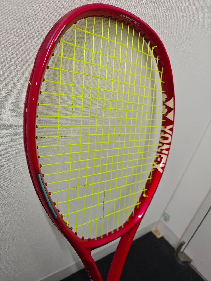 YONEX テニスラケット VCORE 100 G2　2026　ケース付き