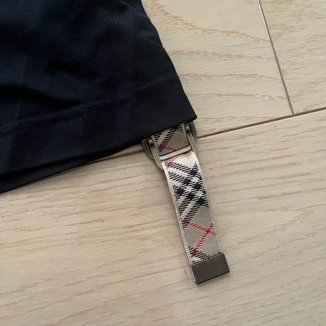 美品 BURBERRY バーバリー ロゴ Tシャツ ブラック Mサイズ 裾ベルト