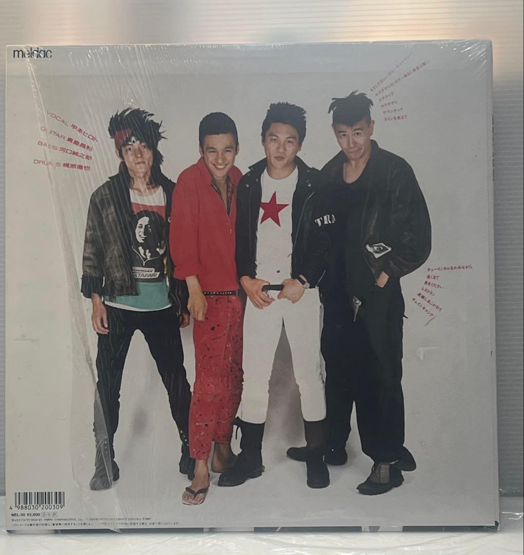 邦楽 THE BLUE HEARTS YOUNG AND PRETTY MEL-30