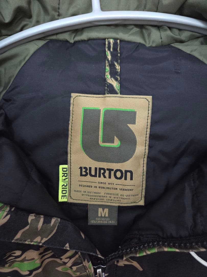 BURTONキッズM(140) スノーウェア ジャケット パンツ セット