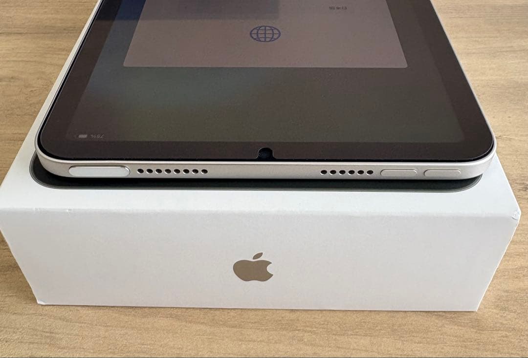 iPad mini 7 (A17pro) 128GB WiFi スターライト