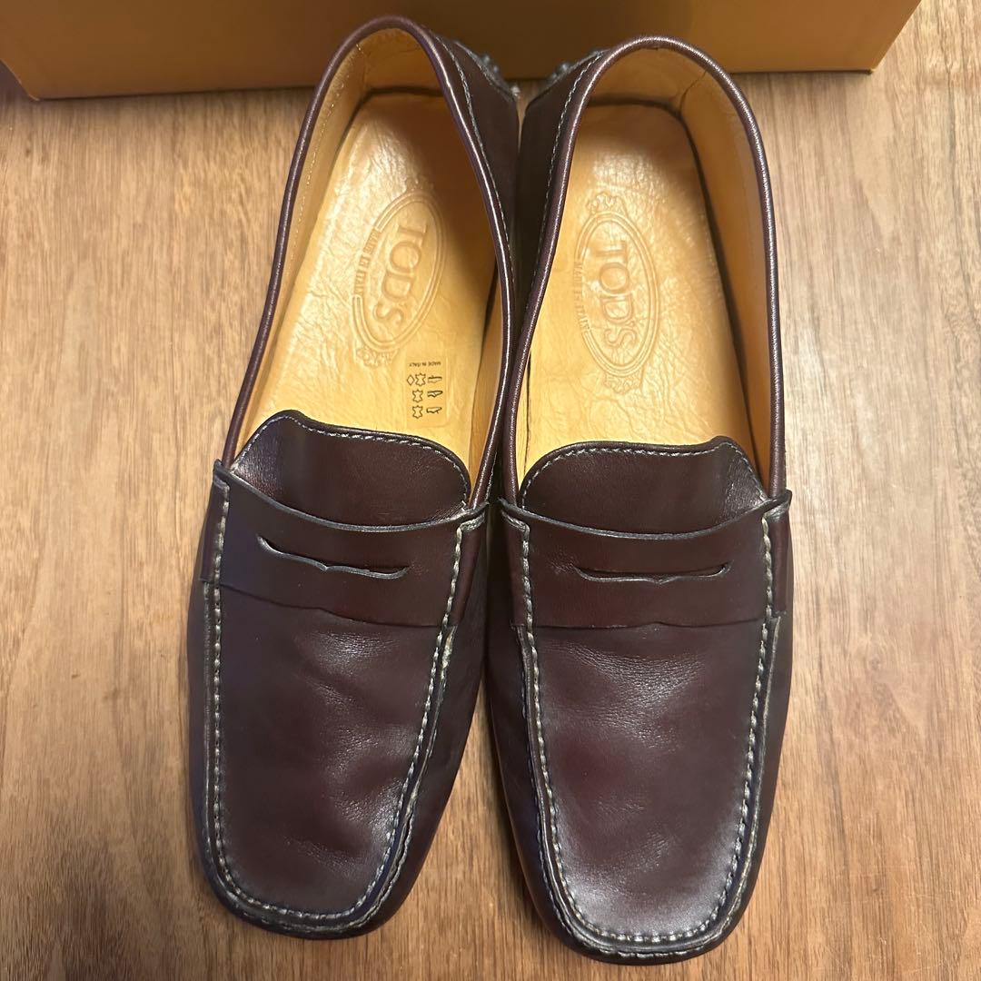 d*y様 【美品】TOD’S メンズ　ゴンミーニドライビングシューズ　US8.5