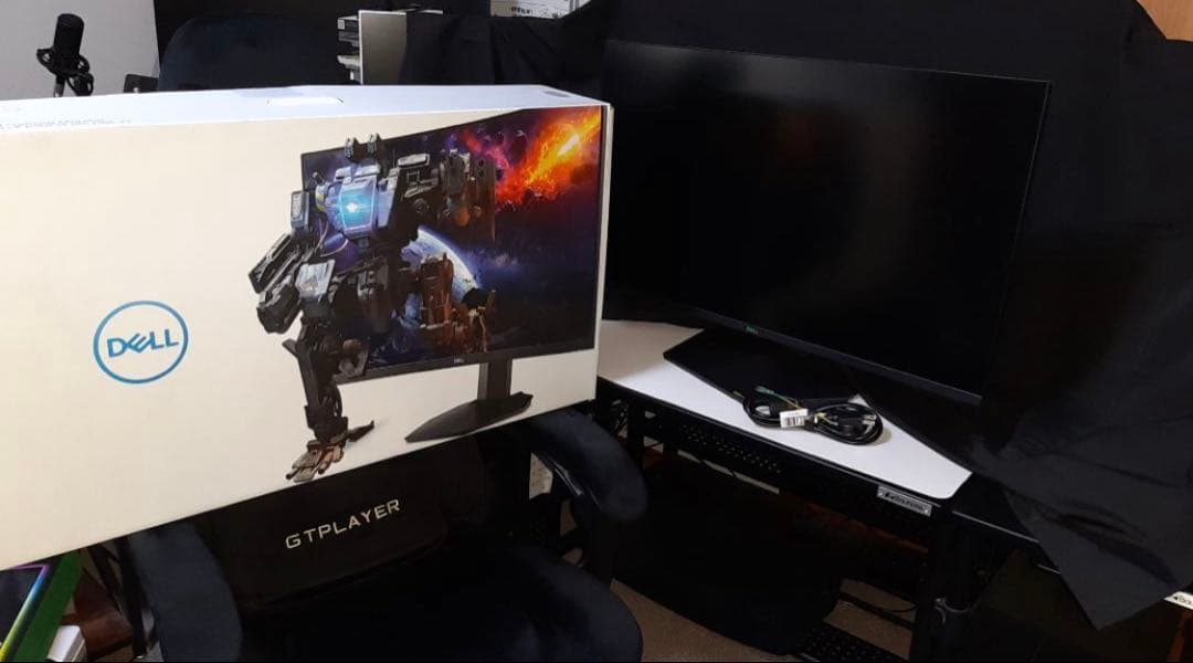 Dell G3223Q 32インチ 4K ゲーミングモニター