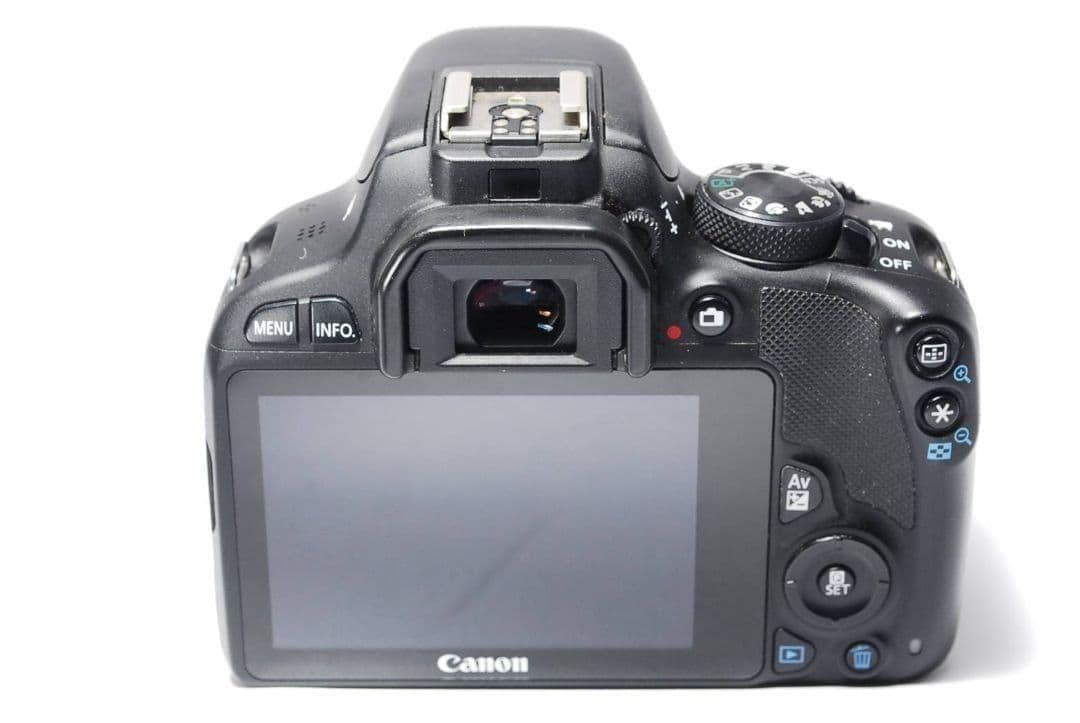 ⭐️Wレンズセット⭐️Canon Kiss X7一眼レフカメラ シャッター数少