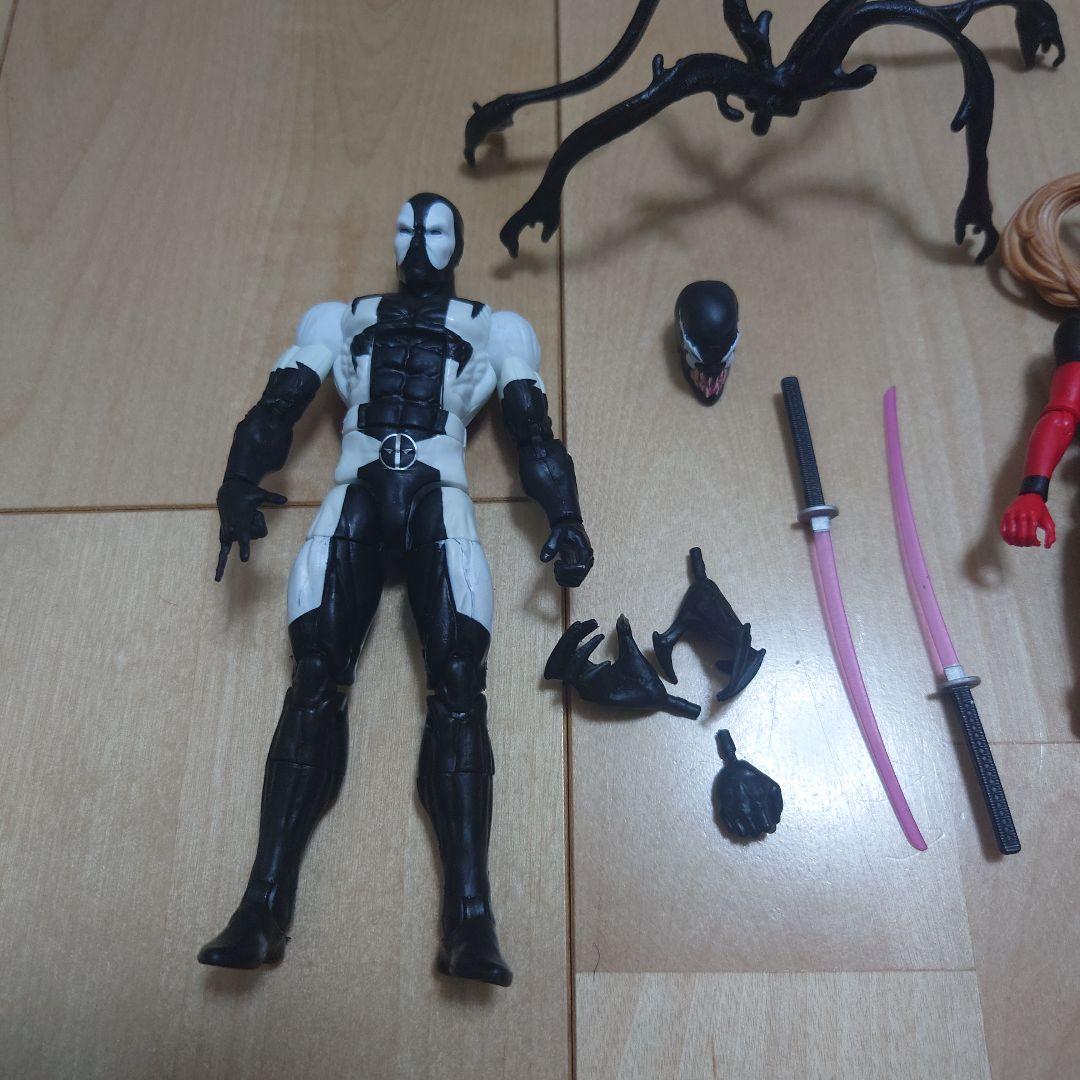 マーベルレジェンド　レディプールとバックインブラックセット