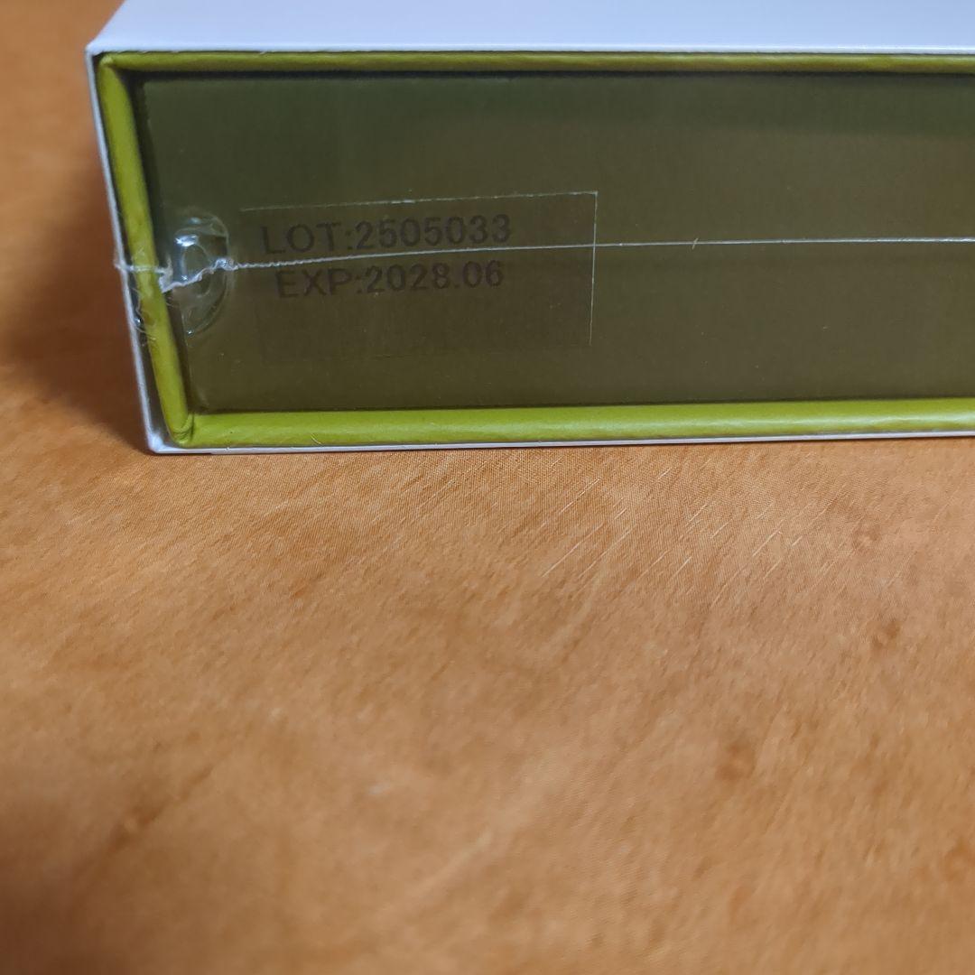 新品未開封　dōTERRA ファミリーエッセンシャルキット10本セット箱付き
