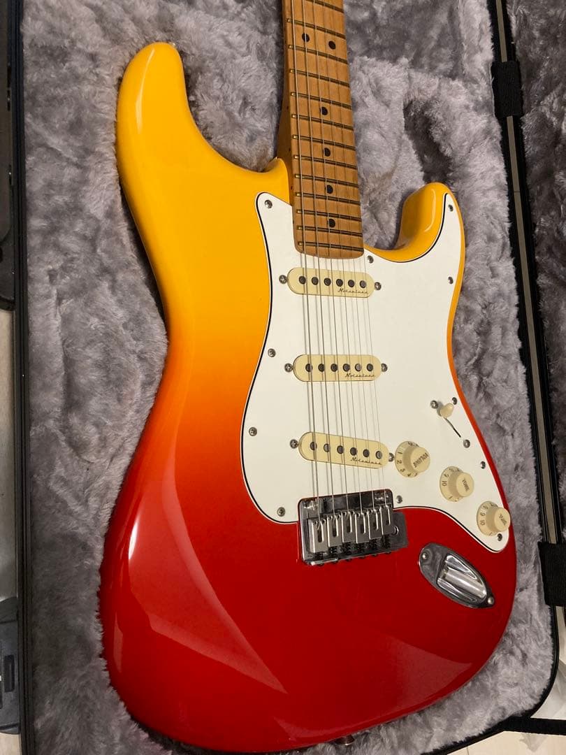 Fender player plus Tequila Sunrise ストラト