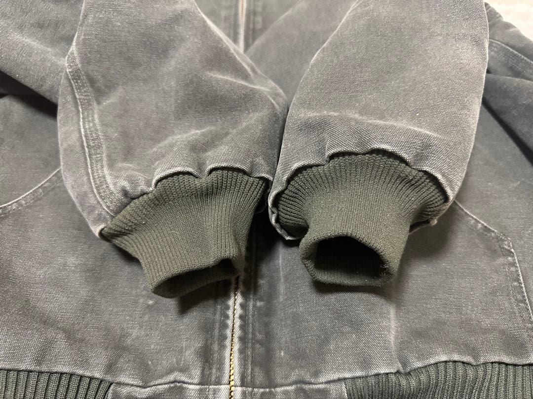 Carhartt アクティブジャケット　モスグリーン