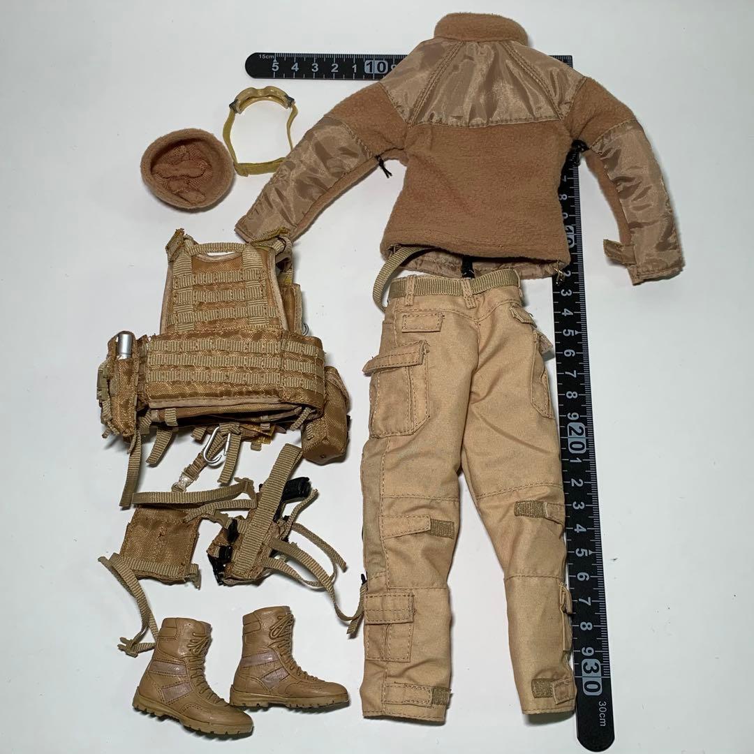 VERYHOT 1/6スケール　装備セット　ミリタリーフィギュア