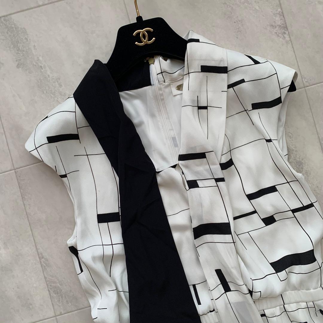24SS♡美品♡ピンキーアンドダイアン ボウタイ ワンピース 幾何学 38