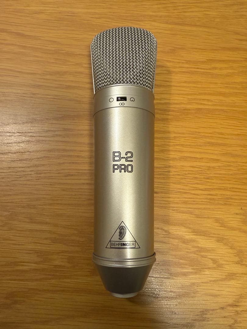 ベリンガー B-2 PRO
