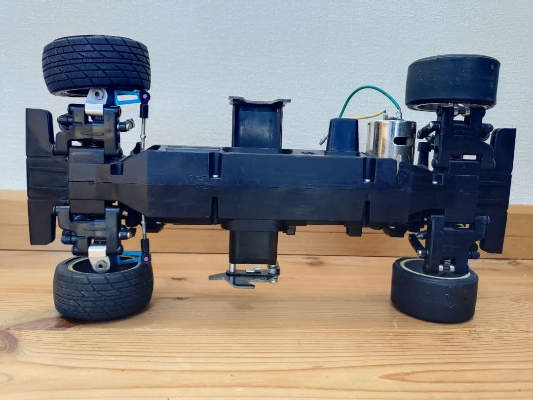 ク*ン様 タミヤ　TL01　シャーシ　希少オプション多数　サーボ　モーター　付