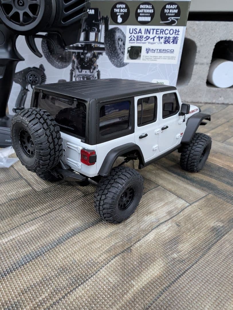 京商ミニッツJeep WranglerRubicon 　クローラーラジコン