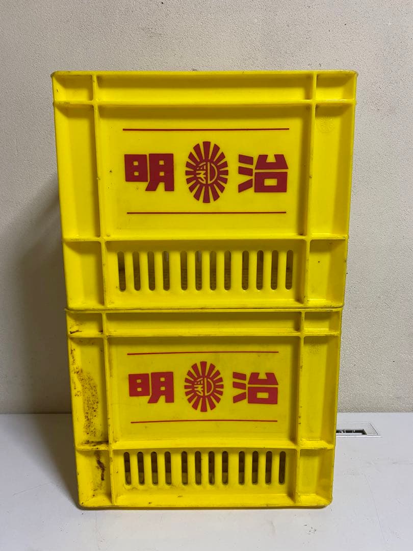 長期保管品 Meiji / 明治 プラスチックケース 踏み台 プラ箱 昭和レトロ