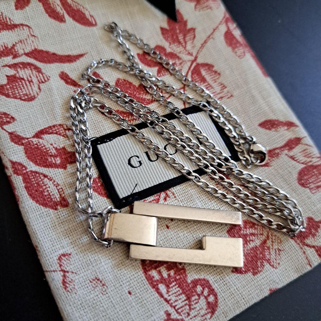 GUCCI シルバーロゴペンダントネックレス60cm3㎜