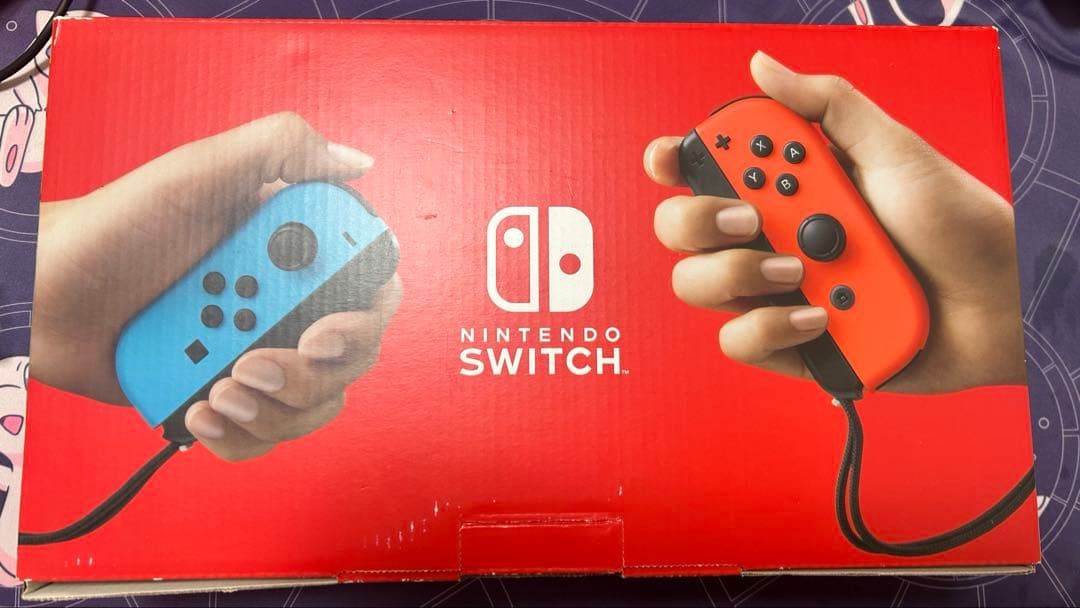 Nintendo Switch 本体 外箱に傷あり