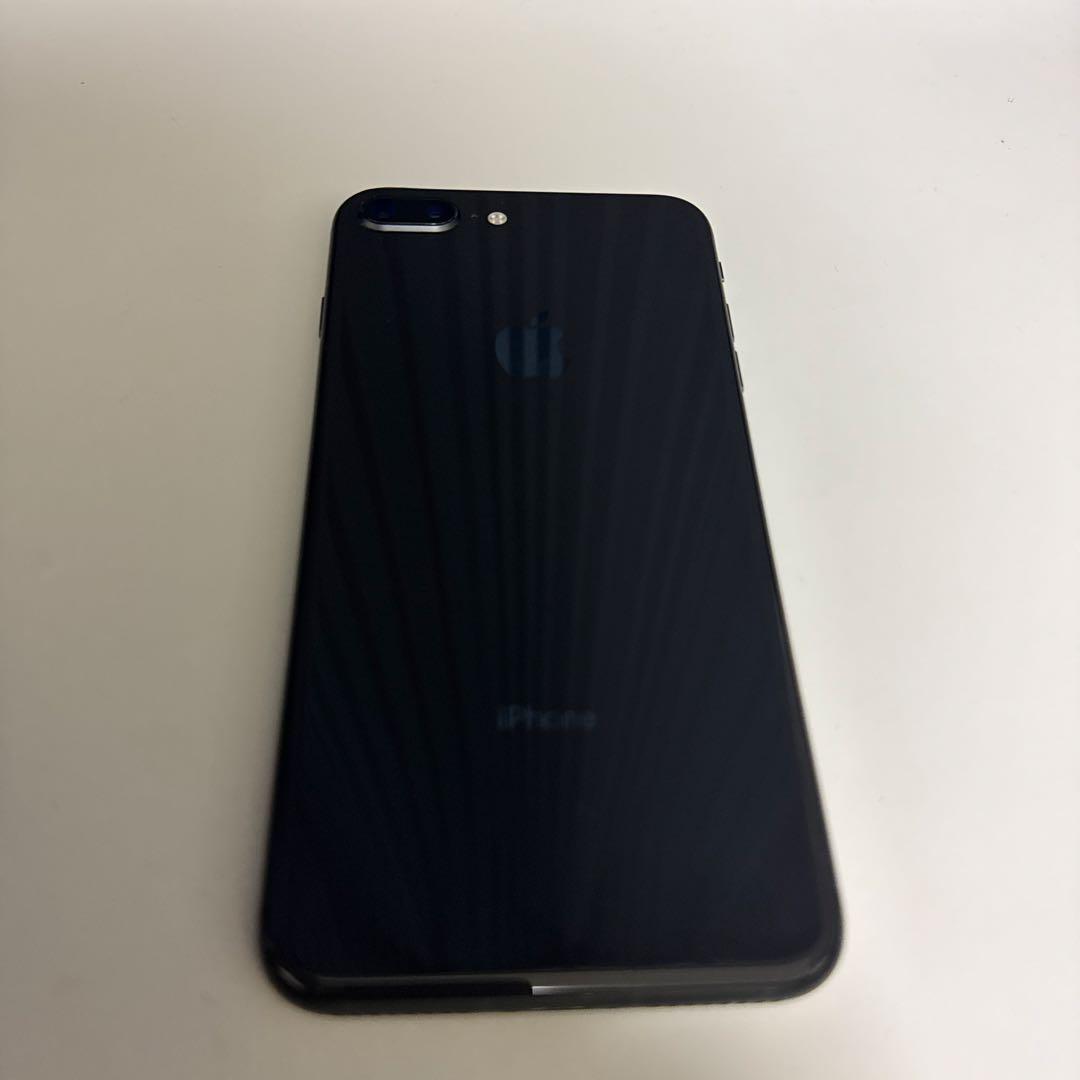 スマートフォン本体 Apple iPhone 8 Plus 64GB