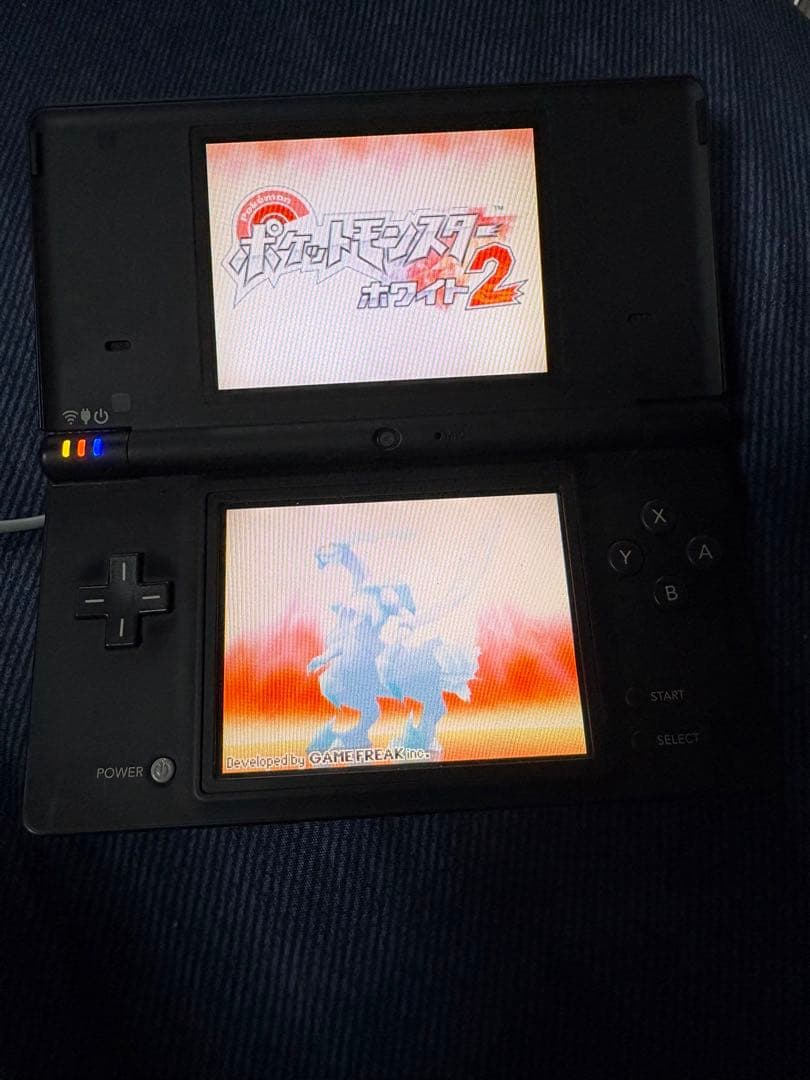 DS i本体、ポケットモンスター ブラック2・ホワイト2 ソフトセット
