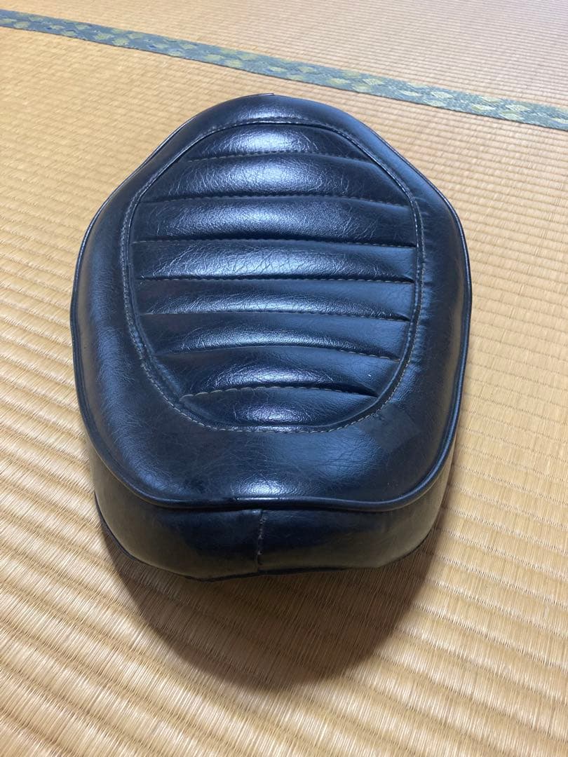 スポーツスター　シート　〜03