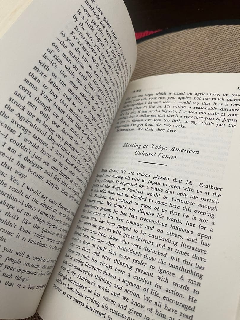 洋書 Lion in the Garden: William Faulkner