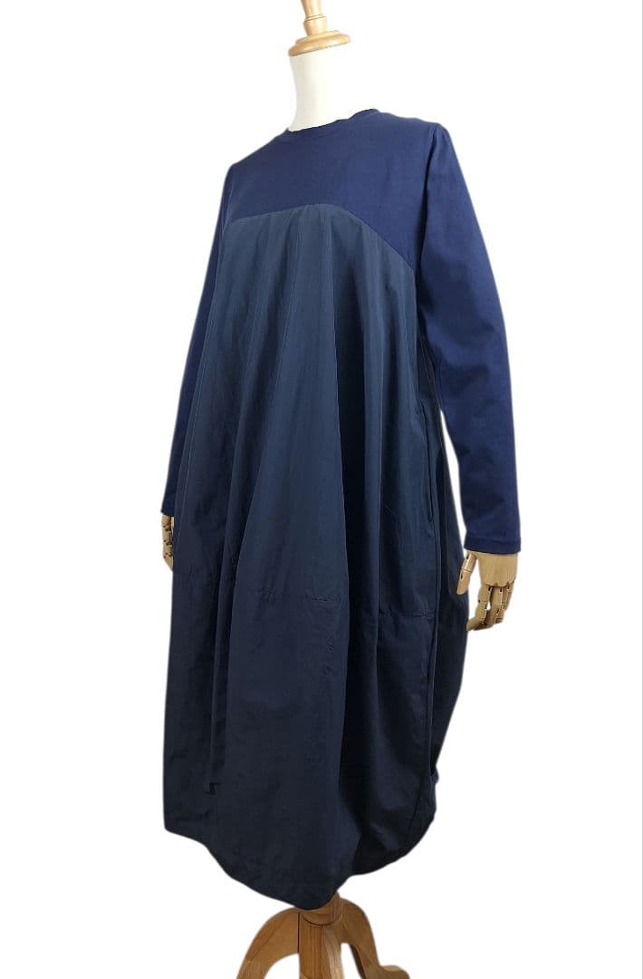 美品 BEARDSLEY マルワンピース　裾バルーン