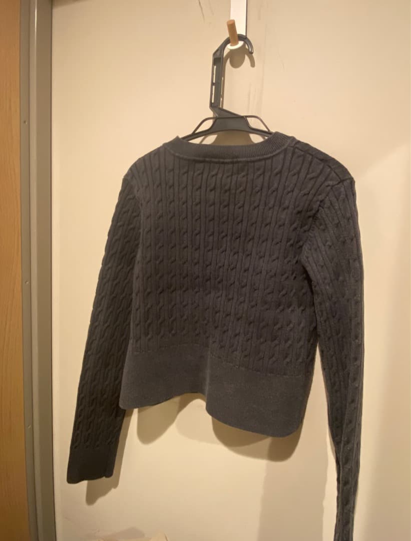 anuans リトルケーブルニットカーディガン　グレー