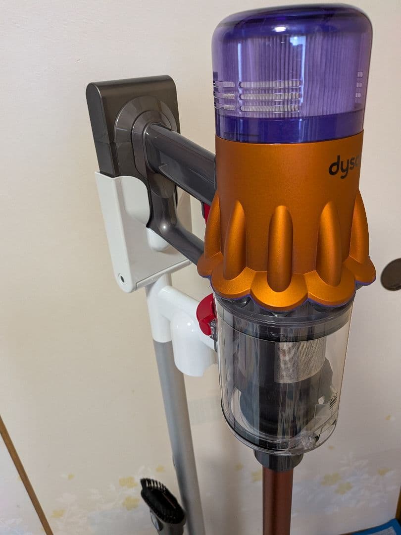 ♪ダイソン Dyson SV18 コードレス掃除機 純正スタンド付き