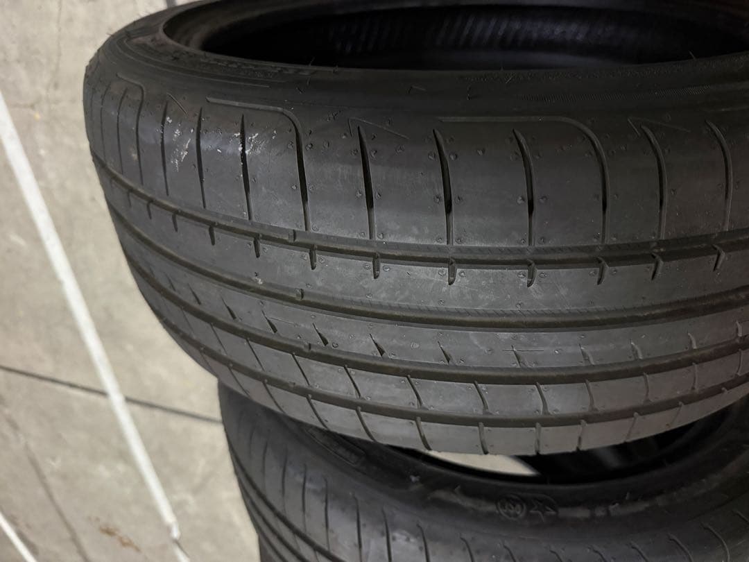 け*ぉ様 最終値下げ　225/45R18 255/40R18 認証ランフラ