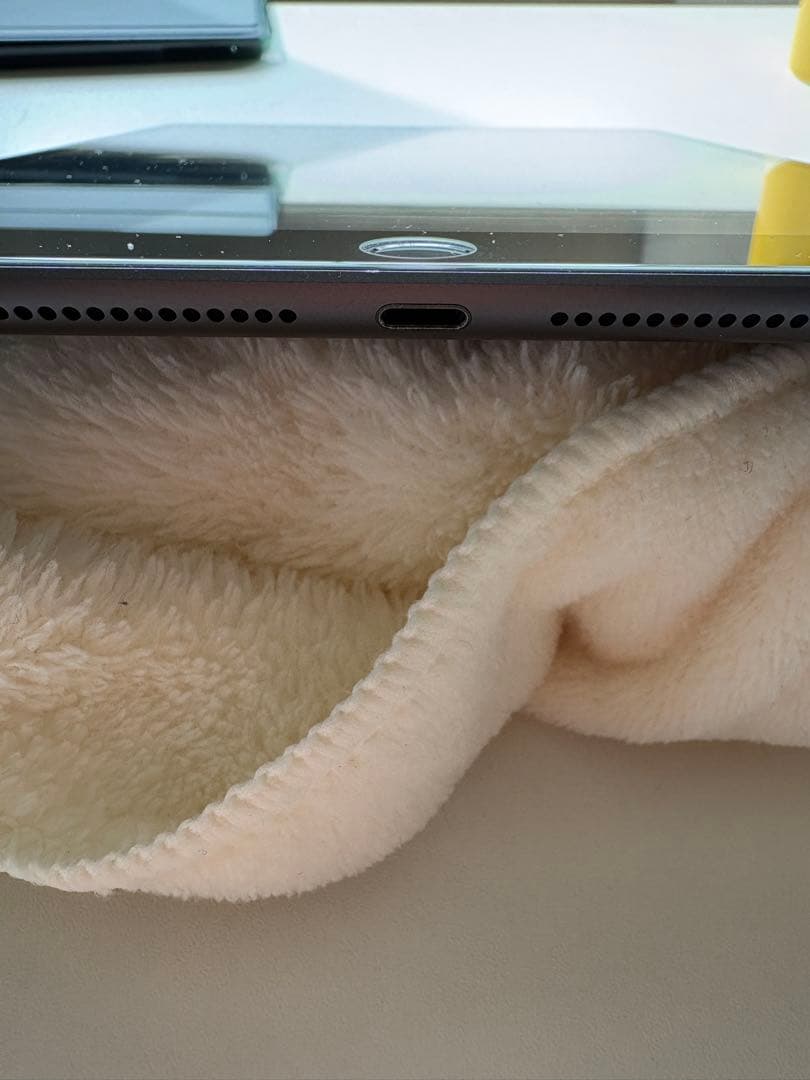 iPad 10.2インチ ブラック 本体