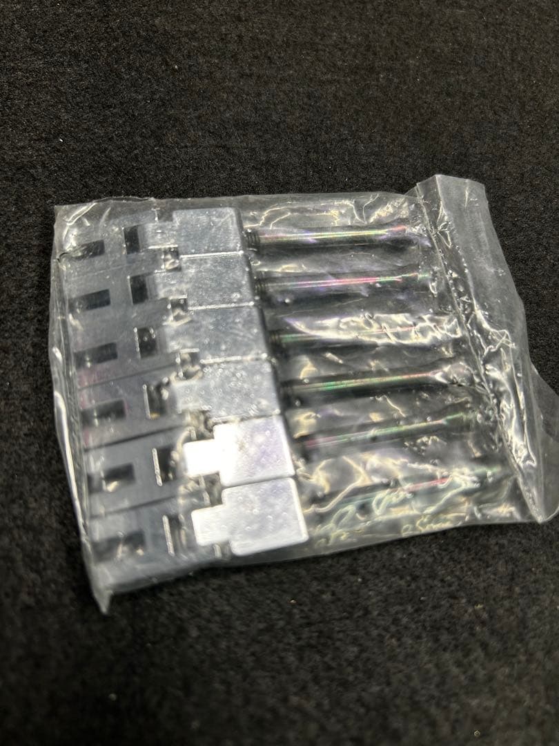 マ*サ様 新品!未開封!フロイドローズⅡブリッジサドルfloydrose2.長期