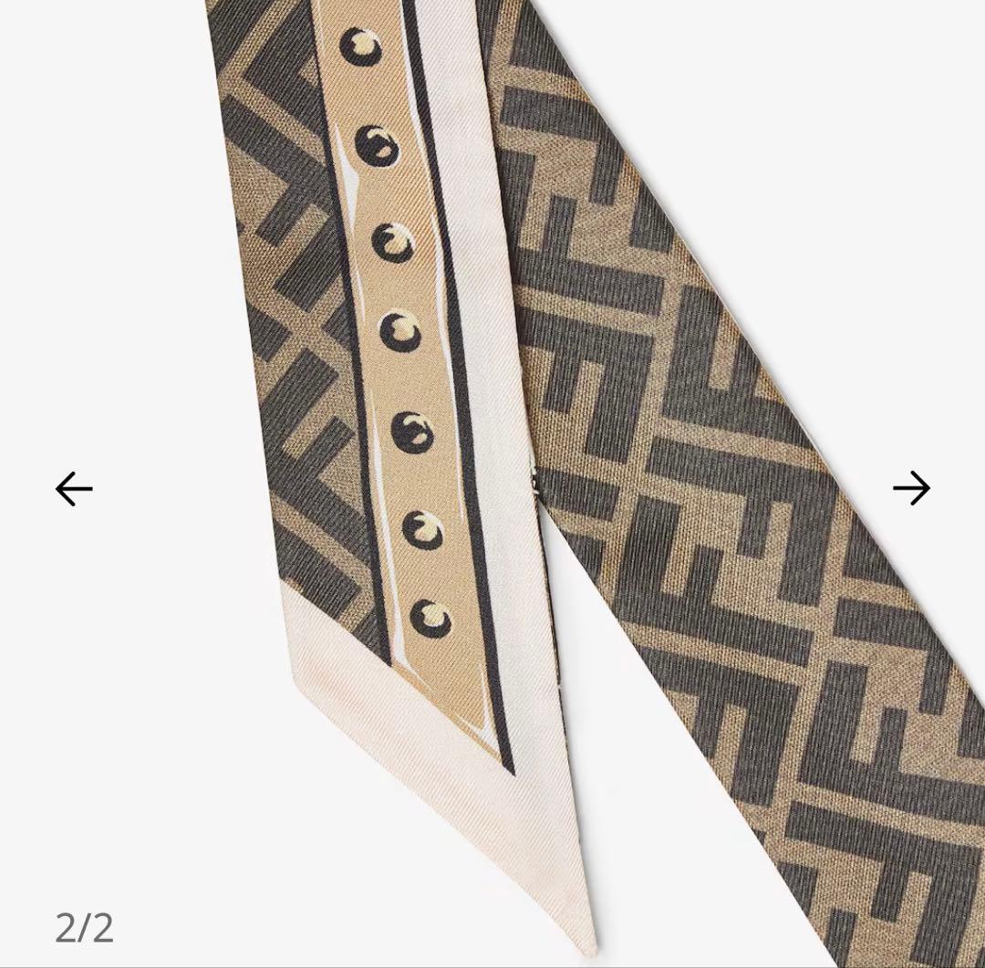 目黒蓮さん着用　美品　FENDI ラッピー ブラウンシルクバンドック