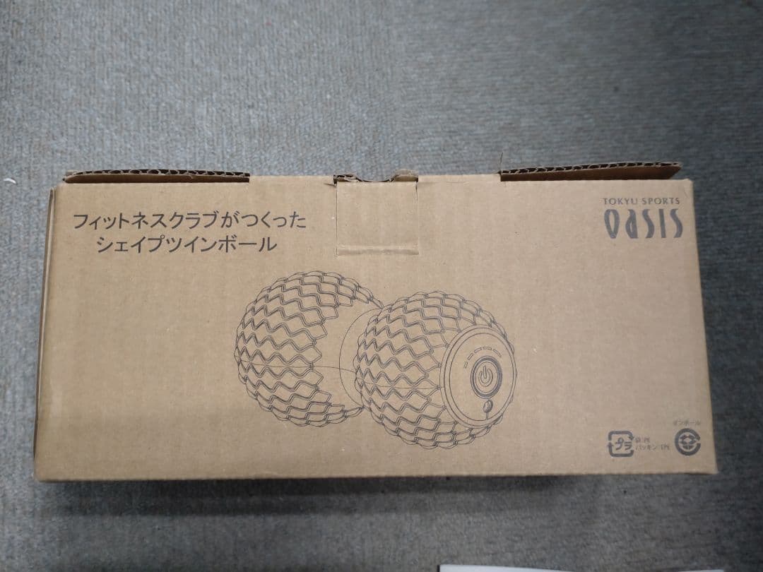 TOKYU SPORTS シェイプツインホール 赤